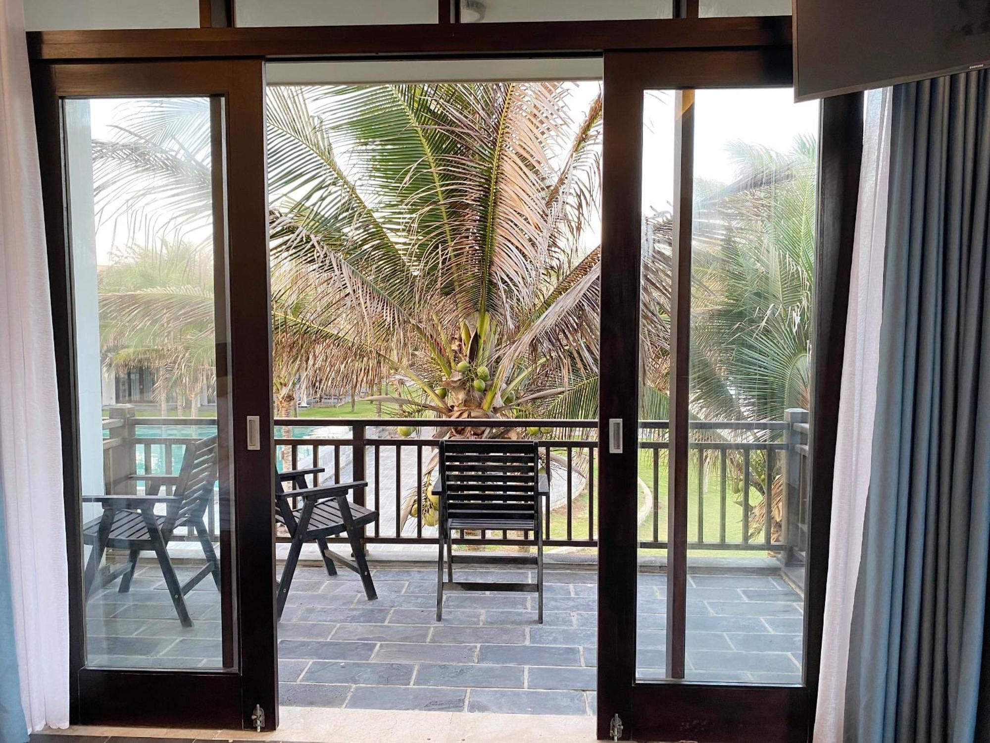 Starlight Villa Beach Resort & Spa Phan Thiết Buitenkant foto