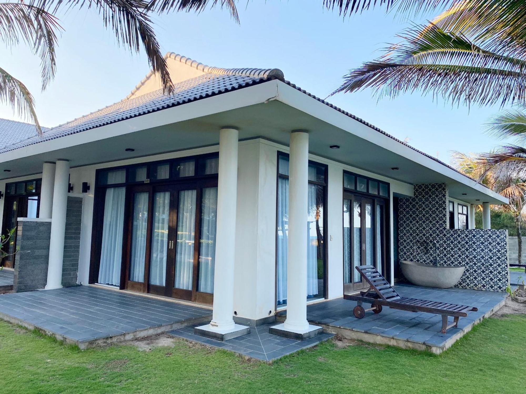 Starlight Villa Beach Resort & Spa Phan Thiết Buitenkant foto