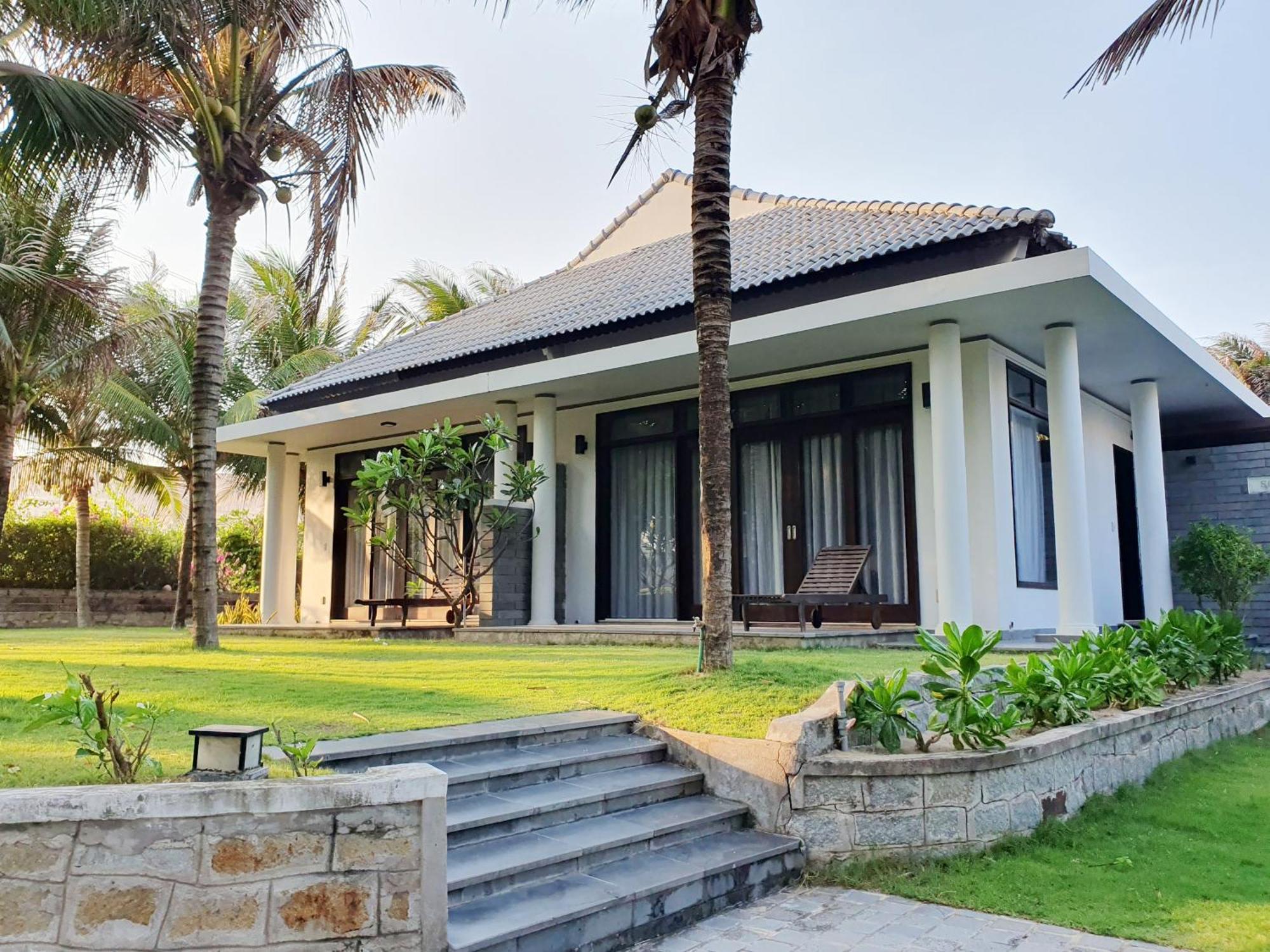 Starlight Villa Beach Resort & Spa Phan Thiết Buitenkant foto