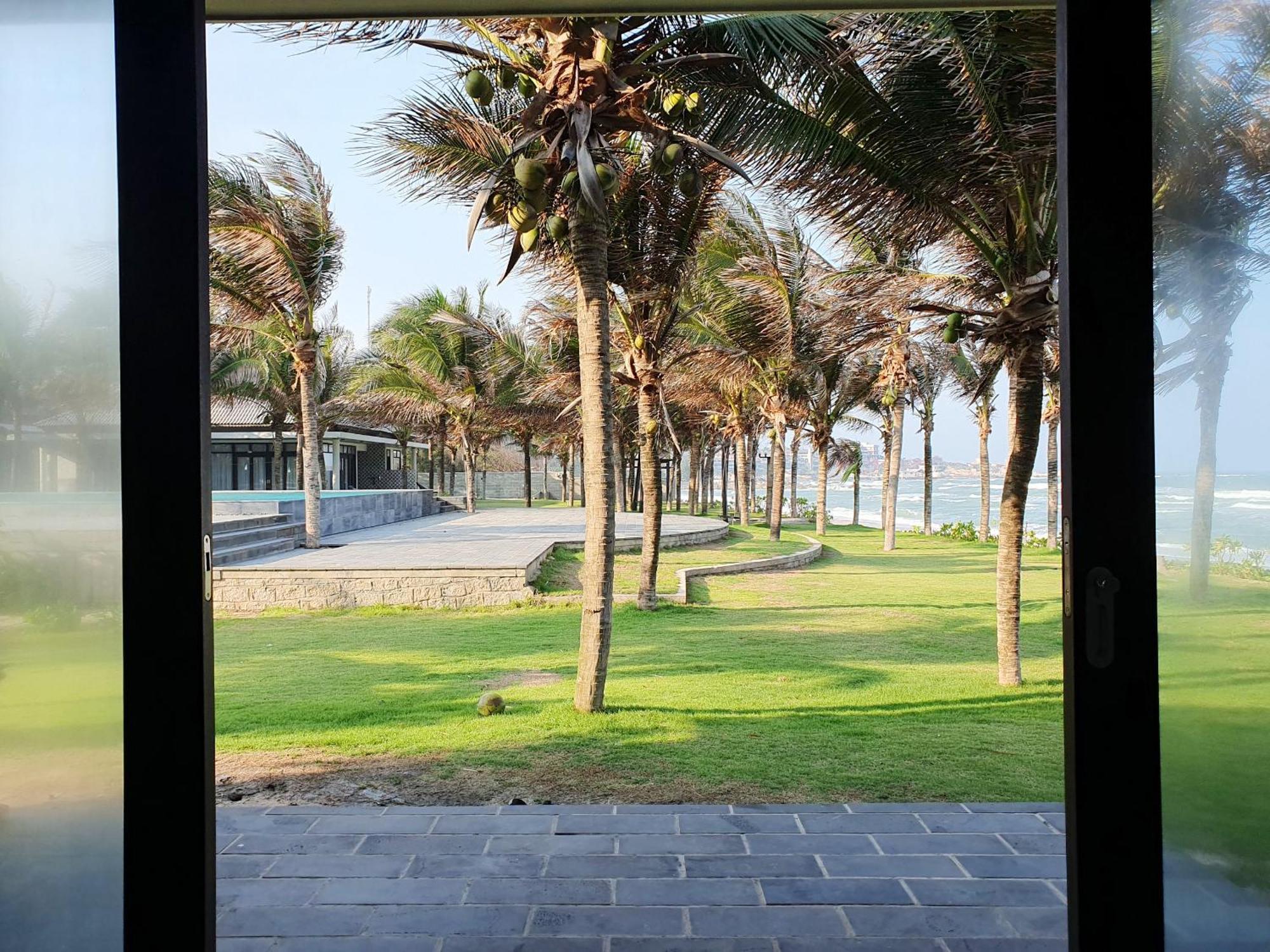 Starlight Villa Beach Resort & Spa Phan Thiết Buitenkant foto