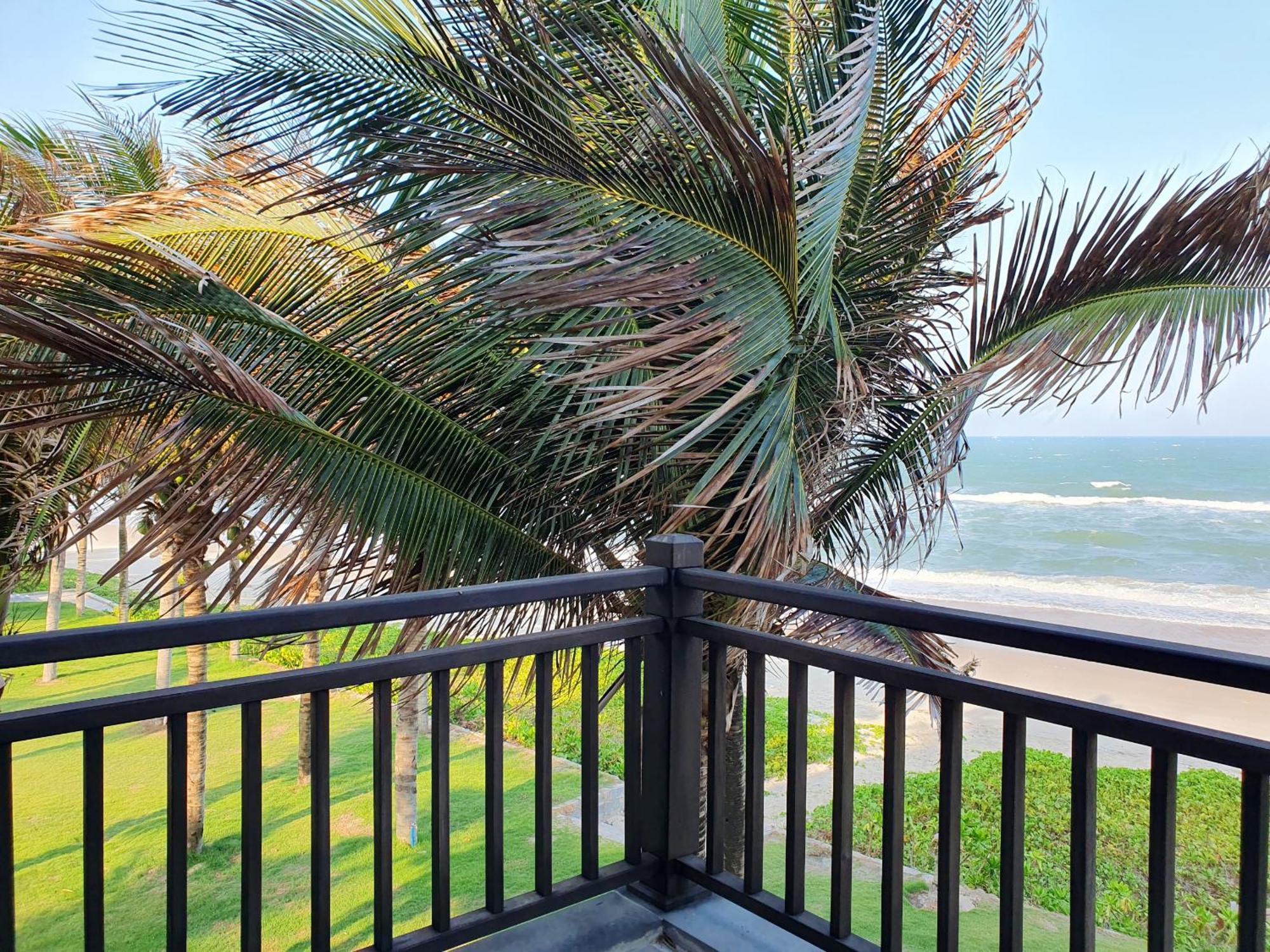 Starlight Villa Beach Resort & Spa Phan Thiết Buitenkant foto